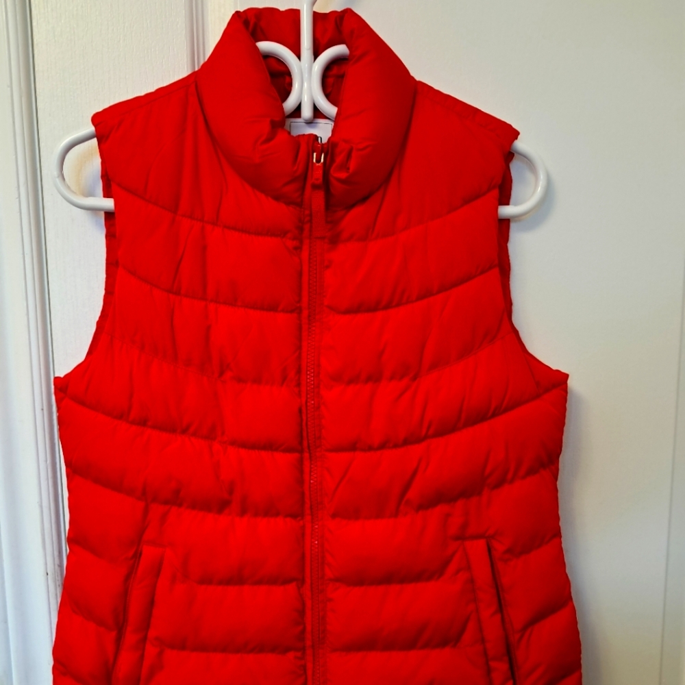 GAP Red Puffer Vest with High Collar and Quilted Design